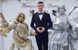 Ведучий, чи церемонімейстер - обирати вам! Ведучий, чи церемонімейстер - обирати вам!
